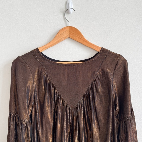 ANTHROPOLOGIE • Amadi Merry Metallic Blouse in Bronze - Picture 4 of 12